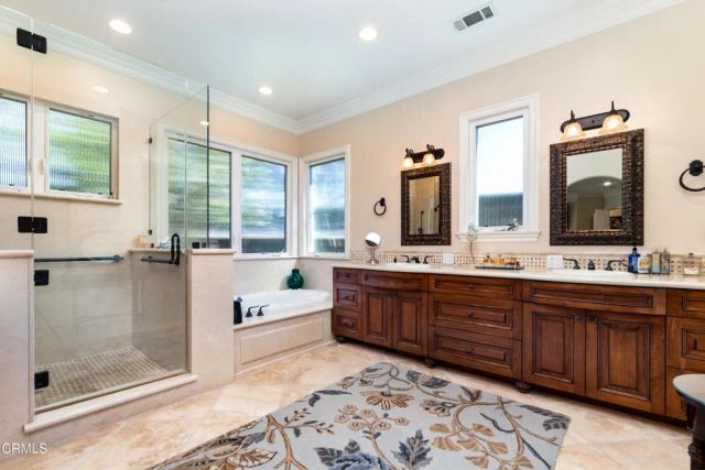 208 Valley Vista Dr, Camarillo, CA 93010