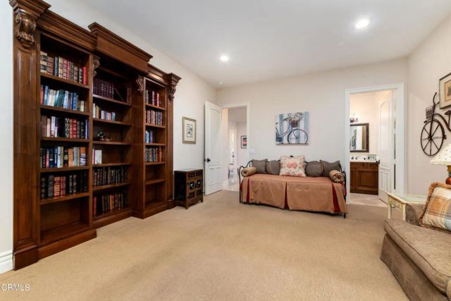 208 Valley Vista Dr, Camarillo, CA 93010