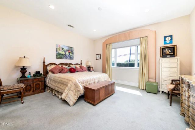 208 Valley Vista Dr, Camarillo, CA 93010