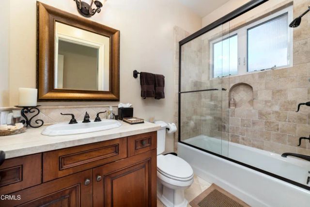 208 Valley Vista Dr, Camarillo, CA 93010
