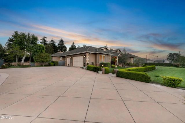208 Valley Vista Dr, Camarillo, CA 93010