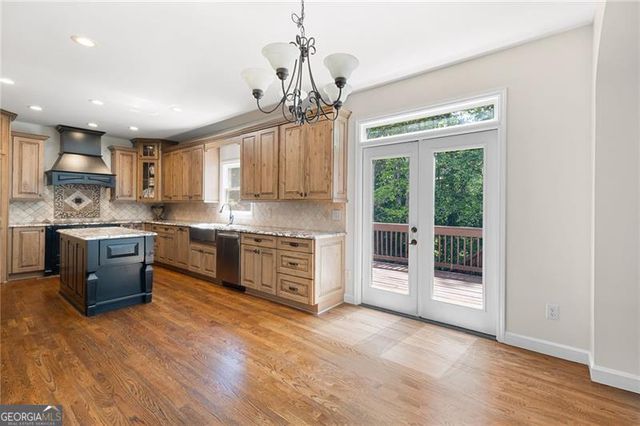 1215 Winborn Terrace NW, Kennesaw, GA 30152