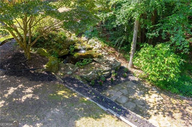 1215 Winborn Terrace NW, Kennesaw, GA 30152