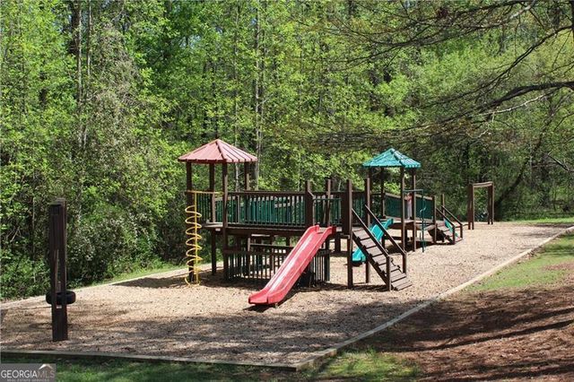 1215 Winborn Terrace NW, Kennesaw, GA 30152