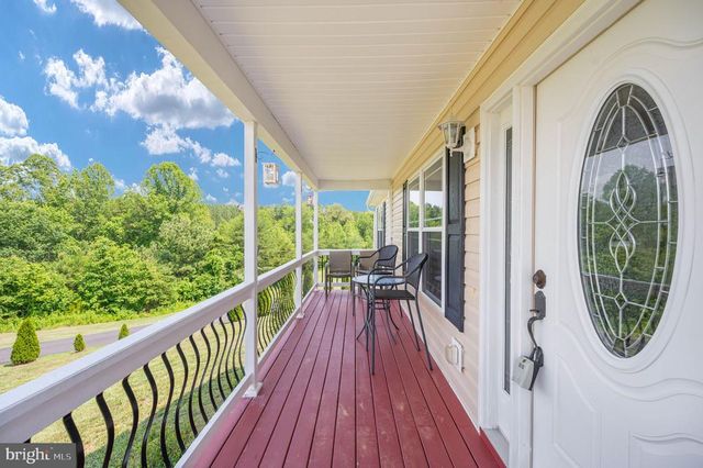 160 LANCASTER CT, Louisa, VA 23093