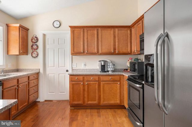 160 LANCASTER CT, Louisa, VA 23093