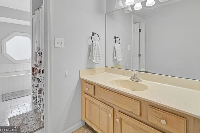 200 N Wesleyan Circle, Macon, GA 31210