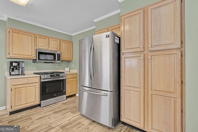 200 N Wesleyan Circle, Macon, GA 31210