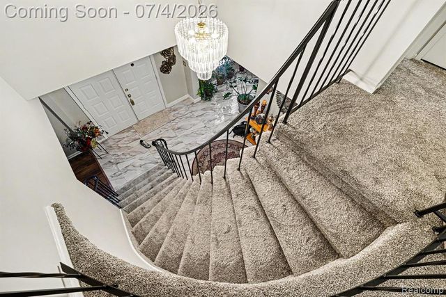 28945 Nottoway Drive, Farmington Hills, MI 48331