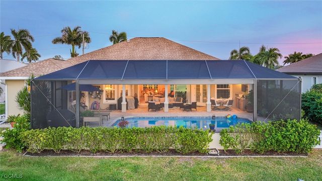 3912 SW 27th CT, Cape Coral, FL 33914