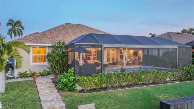 3912 SW 27th CT, Cape Coral, FL 33914