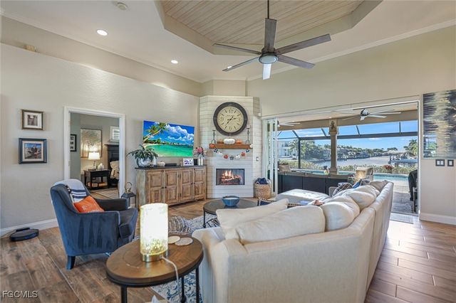 3912 SW 27th CT, Cape Coral, FL 33914