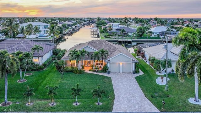 3912 SW 27th CT, Cape Coral, FL 33914
