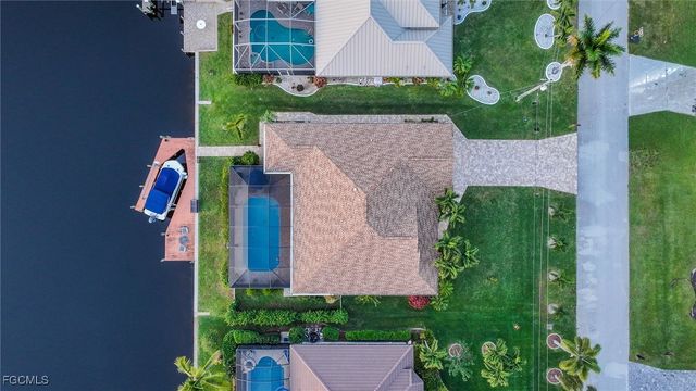 3912 SW 27th CT, Cape Coral, FL 33914