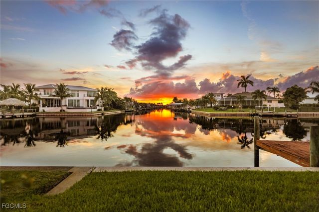 3912 SW 27th CT, Cape Coral, FL 33914