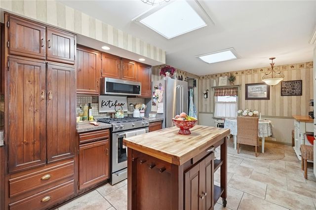 129 S Plum Street, Germantown, OH 45327