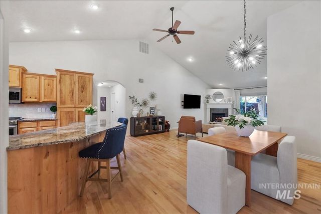 16915 N Darmady Loop, Nampa, ID 83687