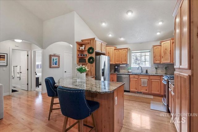 16915 N Darmady Loop, Nampa, ID 83687