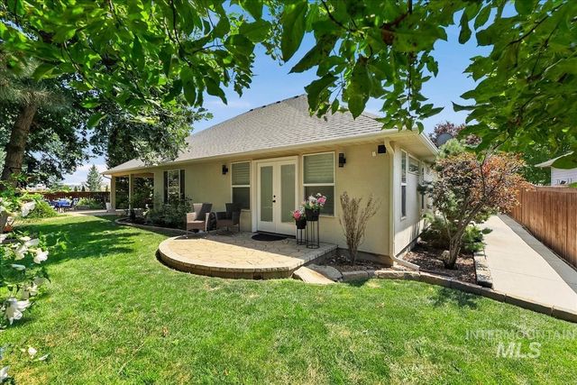 16915 N Darmady Loop, Nampa, ID 83687