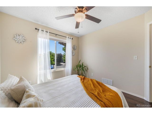 6818 Grand Prairie Dr, Colorado Springs, CO 80923