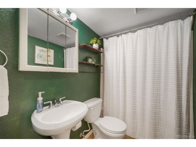 6818 Grand Prairie Dr, Colorado Springs, CO 80923