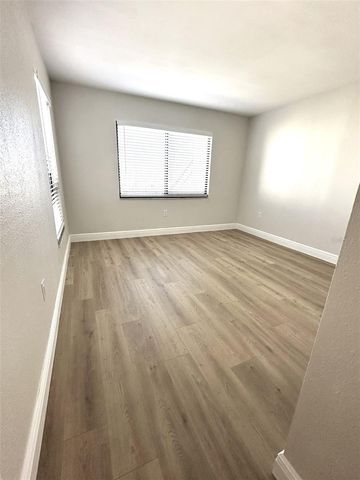 126 1ST STREET E 209, Tierra Verde, FL 33715