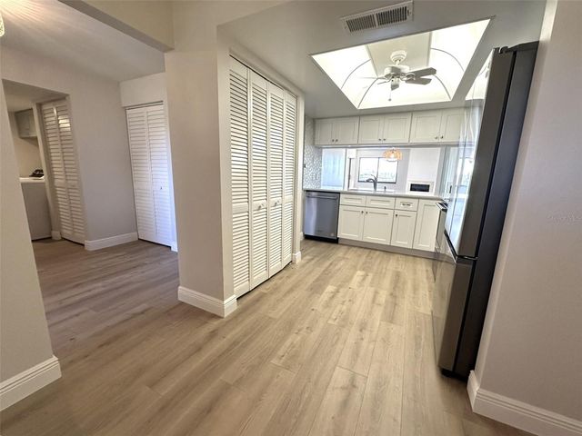 126 1ST STREET E 209, Tierra Verde, FL 33715