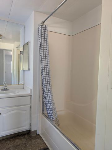 4753 White River Drive, Redding, CA 96003