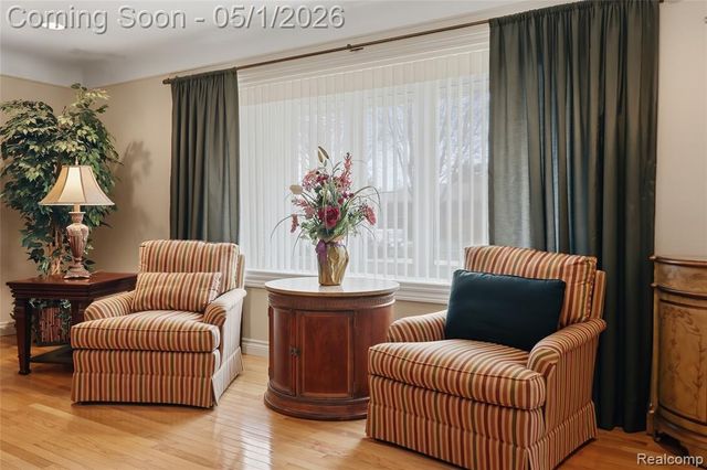 19367 Skyline Street, Roseville, MI 48066