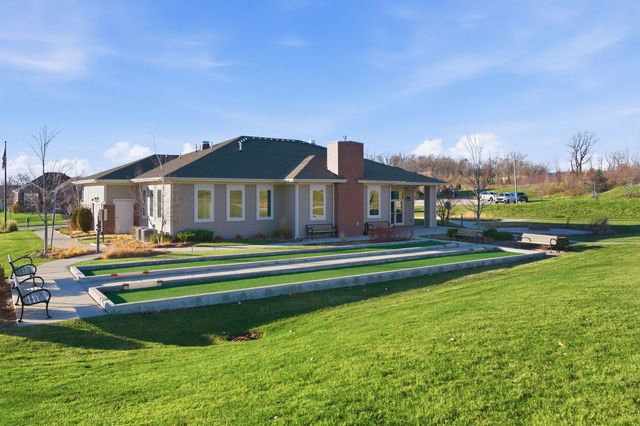 2260 Indigo Drive, Algonquin, IL 60102