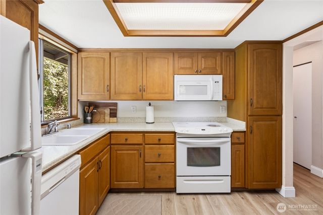 1951 2nd Street, Kirkland, WA 98033