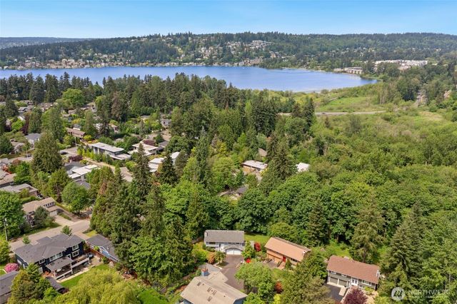 1951 2nd Street, Kirkland, WA 98033