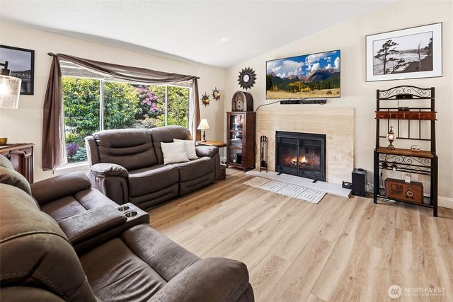 1951 2nd Street, Kirkland, WA 98033