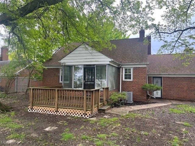 2100 Glenridge Road, Euclid, OH 44117