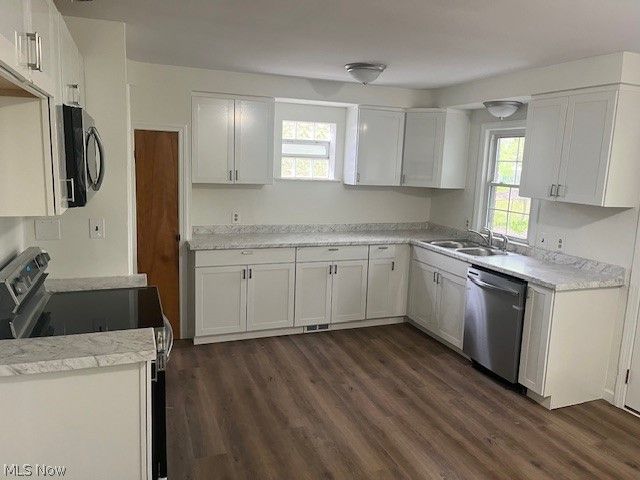 2100 Glenridge Road, Euclid, OH 44117