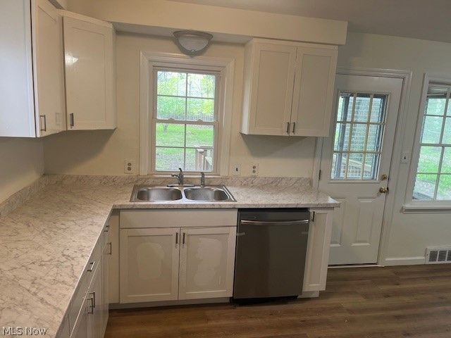 2100 Glenridge Road, Euclid, OH 44117