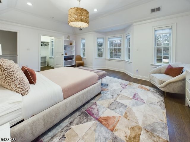 301 Garrett Rd, Mountainside Boro, NJ 07092