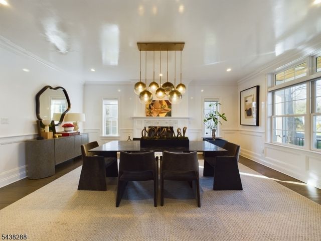 301 Garrett Rd, Mountainside Boro, NJ 07092