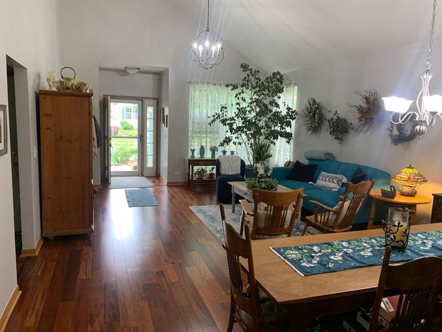 39510 N Cambridge Boulevard, Beach Park, IL 60083