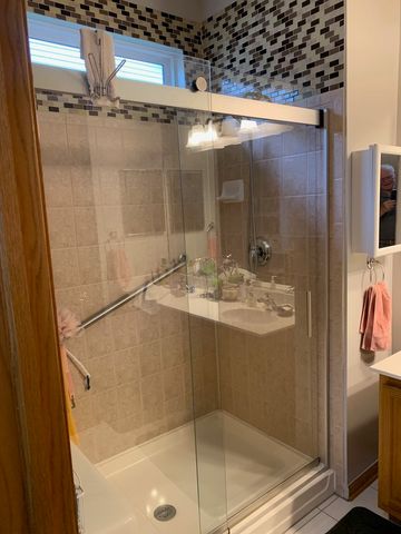 39510 N Cambridge Boulevard, Beach Park, IL 60083