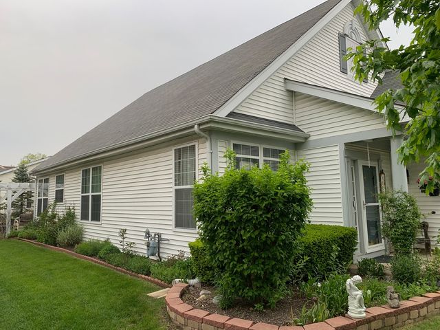 39510 N Cambridge Boulevard, Beach Park, IL 60083