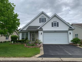39510 N Cambridge Boulevard, Beach Park, IL 60083