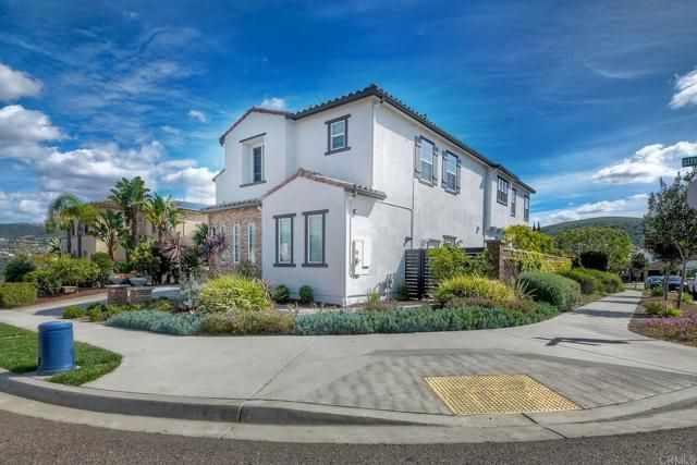 7060 SITIO CALIENTE, Carlsbad, CA 92009