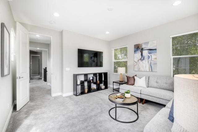 7060 SITIO CALIENTE, Carlsbad, CA 92009