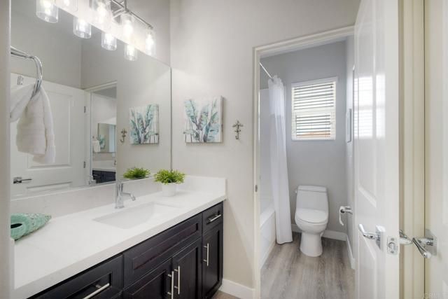 7060 SITIO CALIENTE, Carlsbad, CA 92009