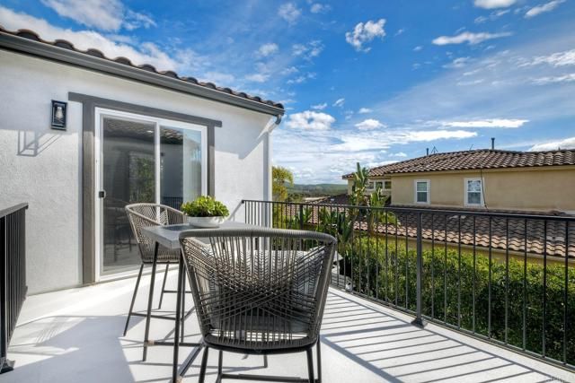 7060 SITIO CALIENTE, Carlsbad, CA 92009