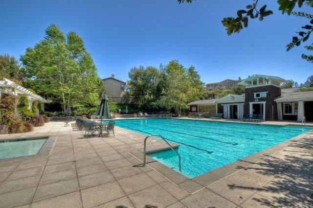 7060 SITIO CALIENTE, Carlsbad, CA 92009