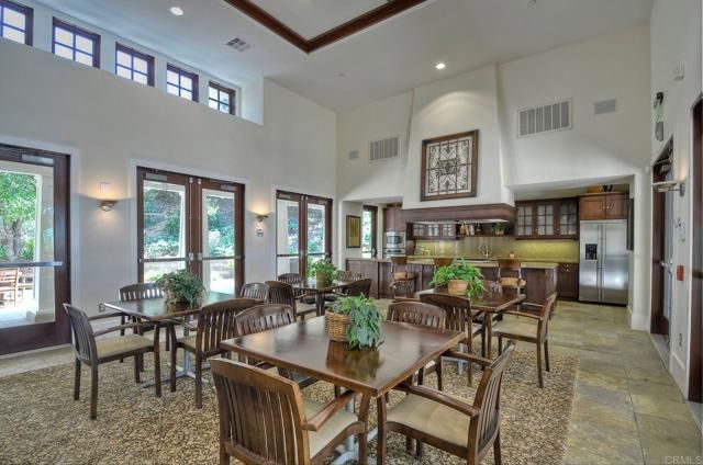 7060 SITIO CALIENTE, Carlsbad, CA 92009