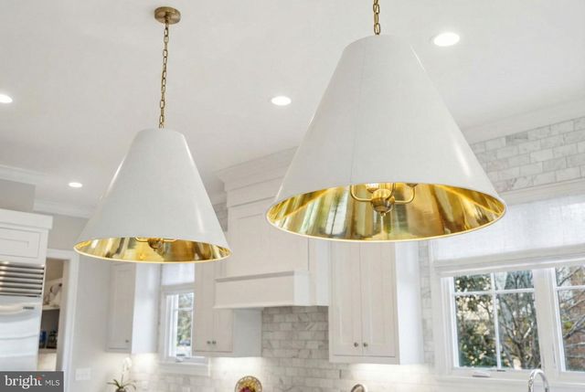 1723 N BARTON ST, Arlington, VA 22201