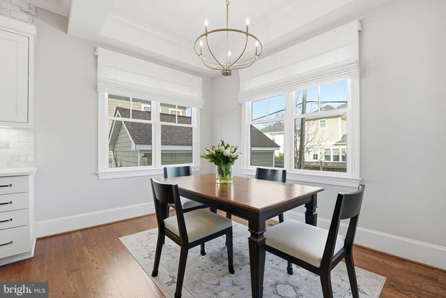 1723 N BARTON ST, Arlington, VA 22201